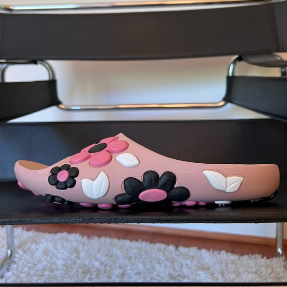 PRADA PINK FLOWER SLIDE/SANDALS 🌸 INSOLE 10" - Picture 4 of 6